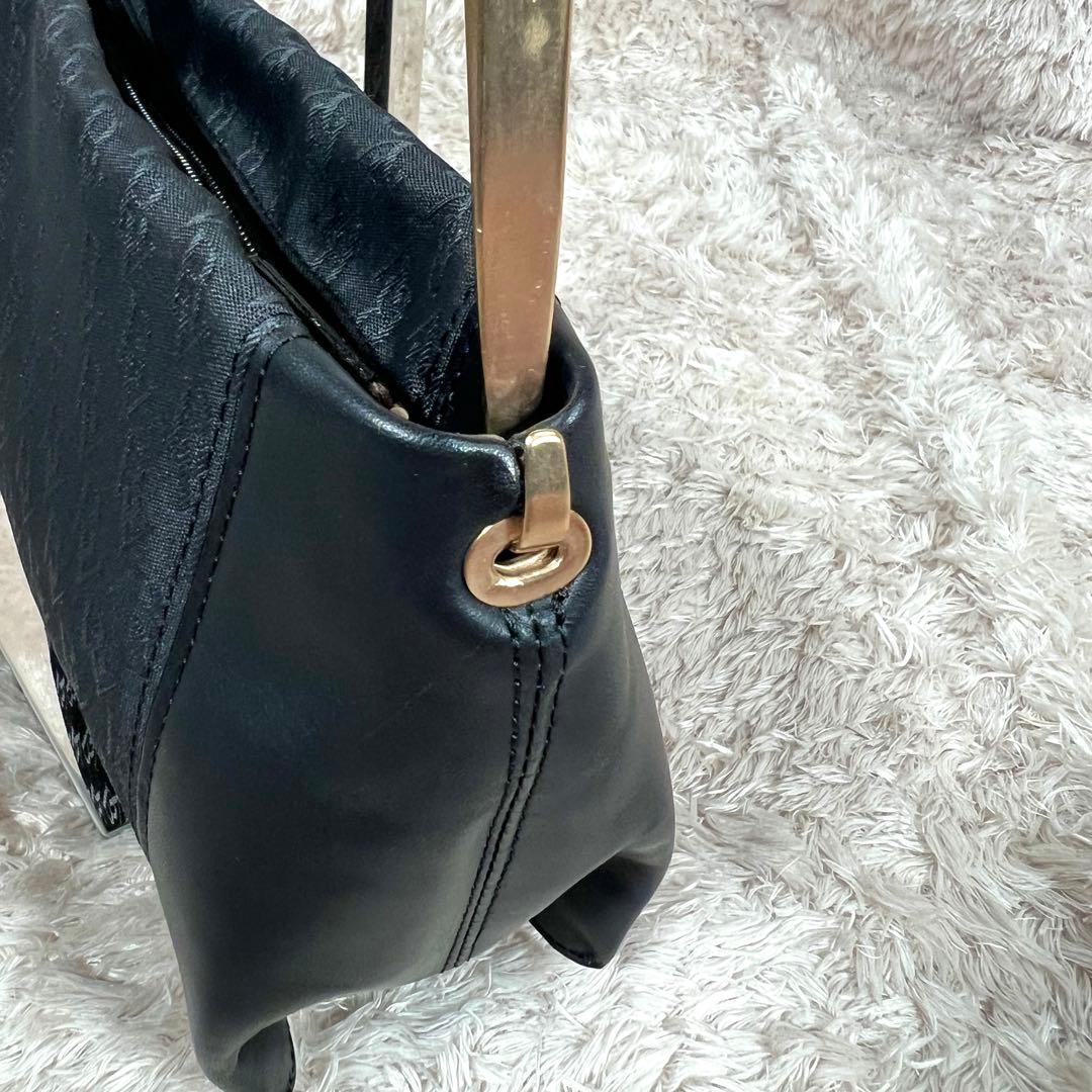 BOTTEGA VENETA ボッテガ アクセサリーポーチ ロゴ総柄