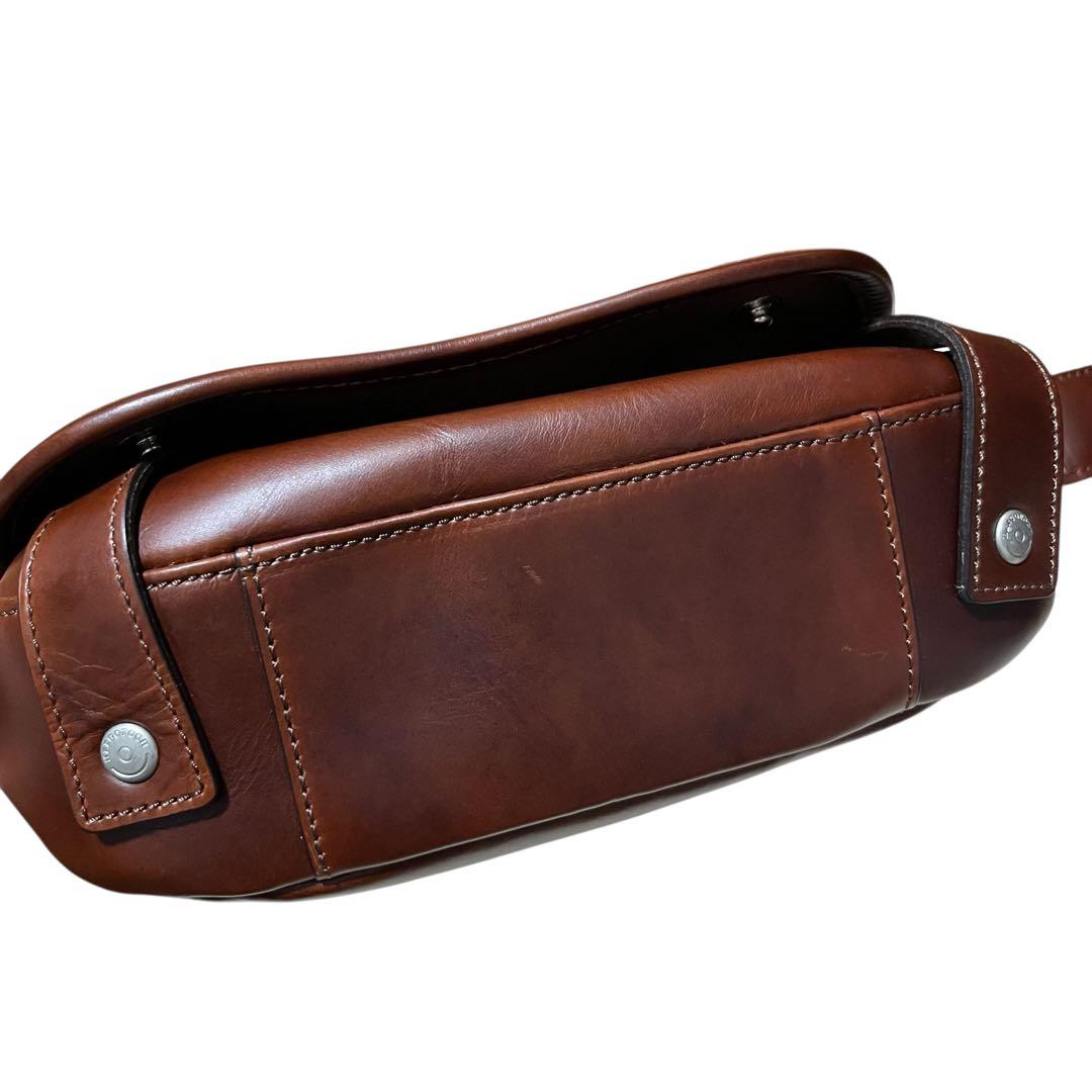 ＫＩ2926 極美品HERGOPOCH06-OVL ワキシングレザー 牛革