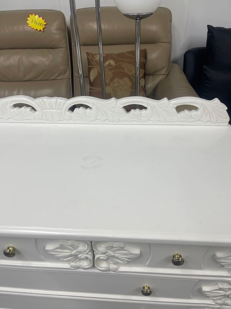 ホワイトキャビネット 5引き出し 彫刻デザインSALE