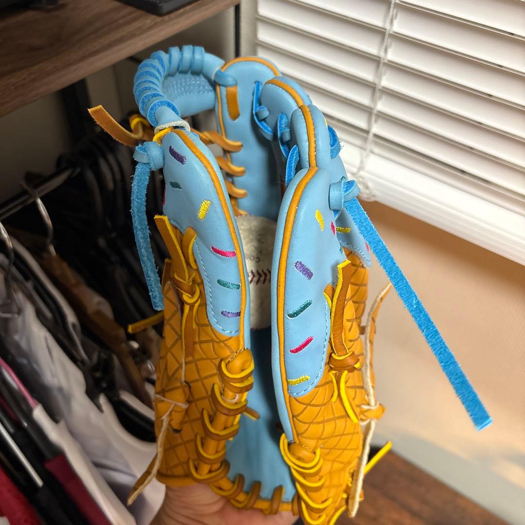 【再出品】アイスクリームグローブ 硬式外野手用