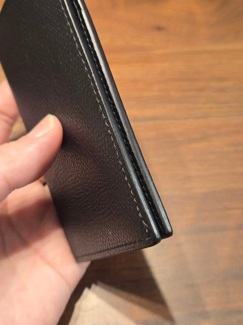 カミーユフォルネ　名刺入れ　最終値下げ　12/31まで