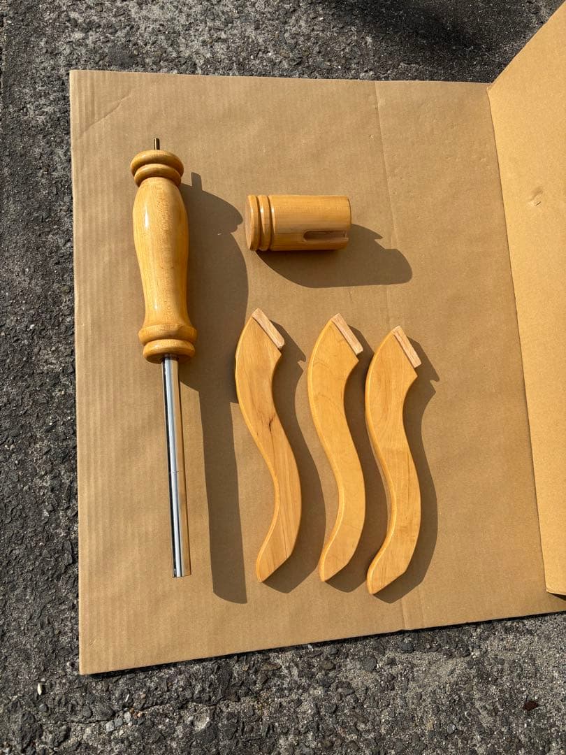 ボディーライン入り　トルソー　マネキン　洋装ソーイング木製スタンド女性用