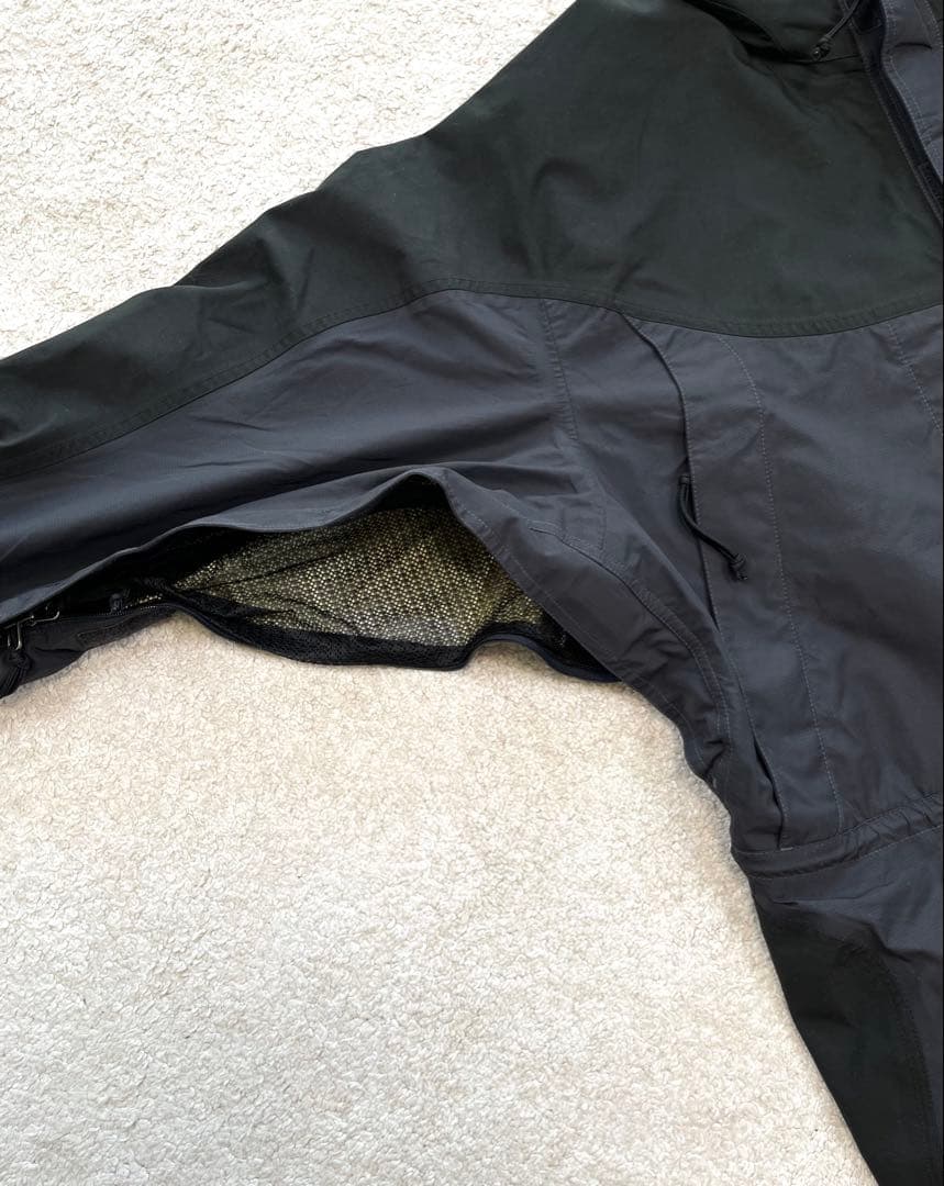 00s Patagonia GORE-TEX マウンテンパーカー ポルトガル製