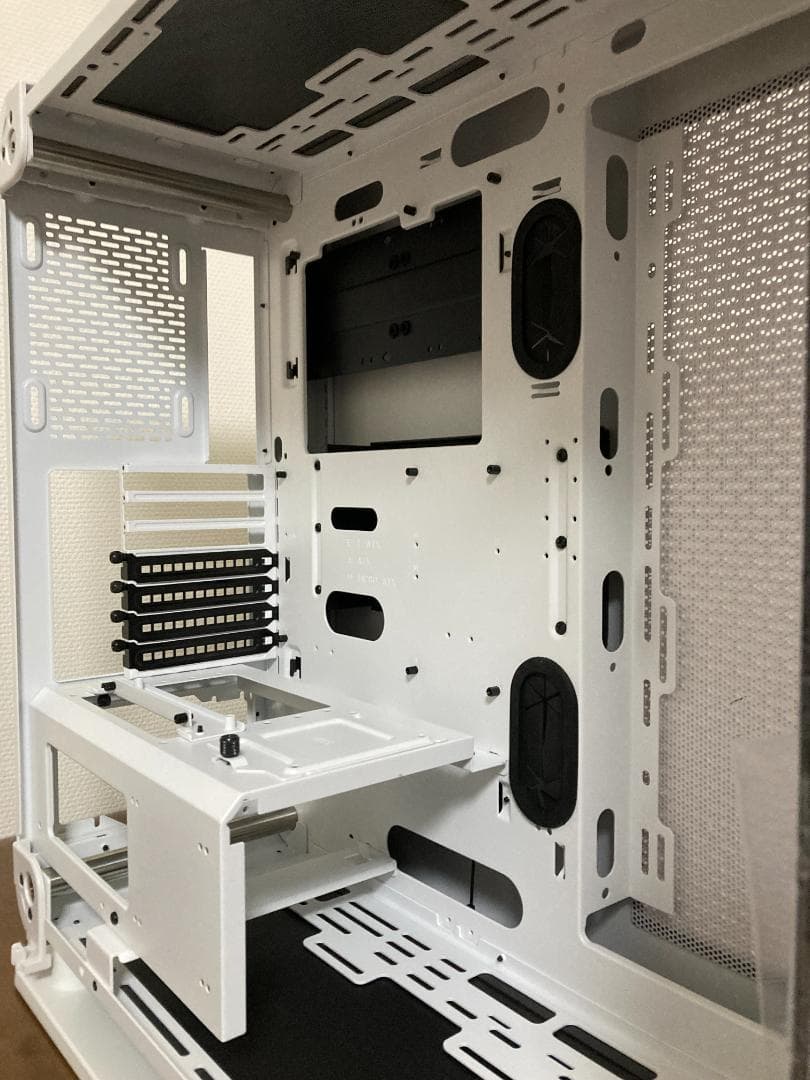 PCケース(自作PC用) ThermalTake Core P6 TG  Edition