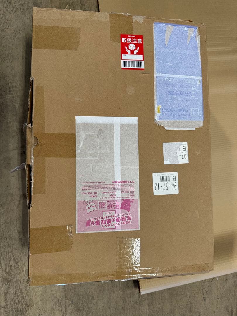 200系ハイエースフルLEDファイバーテールランプ クリア/ホワイト　ヘリオス製