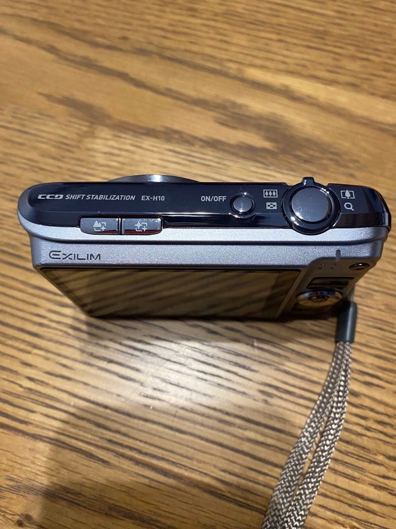 CASIO EX-H10 シルバー コンパクトデジタルカメラ