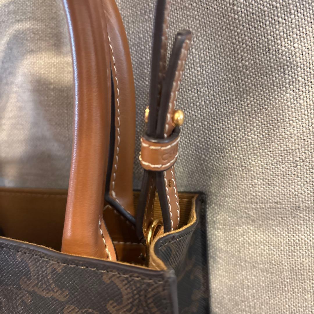 ミニ バーティカル トリオンフ キャンバス CELINE カバ