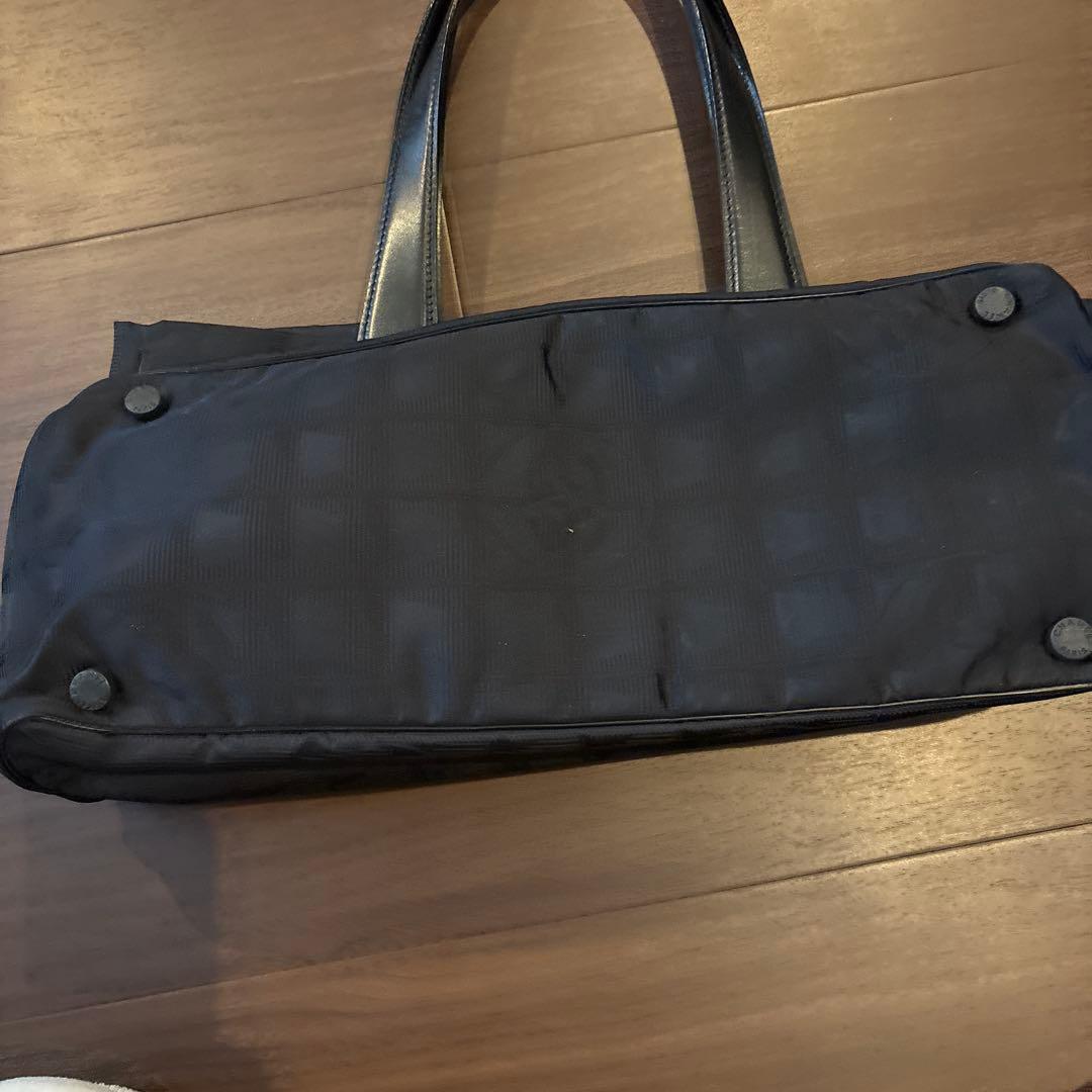 CHANEL ニュートラベルライン　ブラック トートバッグ