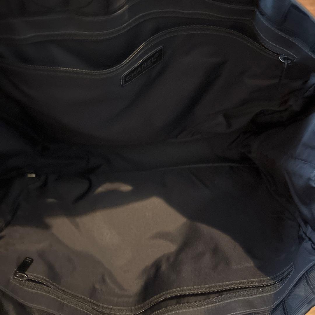 CHANEL ニュートラベルライン　ブラック トートバッグ
