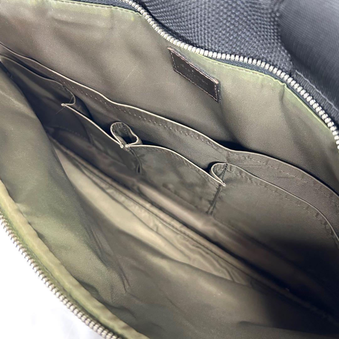 ルイヴィトン　ビジネスバッグ　ブラック　アソシエGM ダミエジュアン