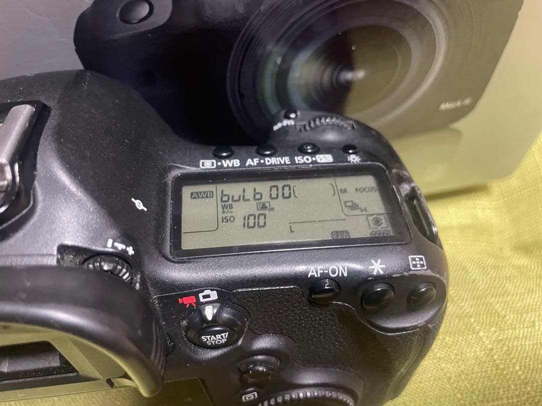 CANON EOS 5D MarkⅢ ＋バッテリーグリップ ＋ CFカード等付属