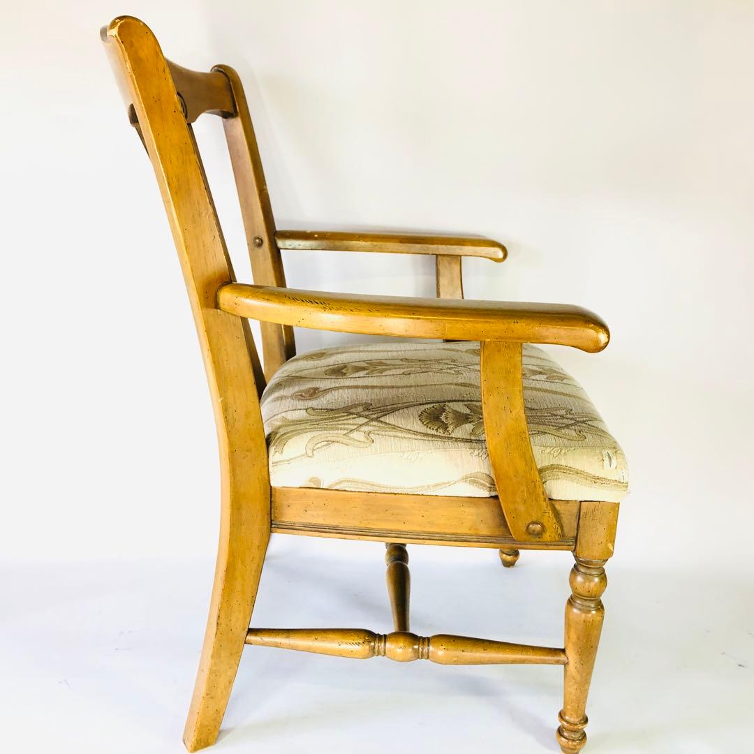 「時を重ねた、木の美しさ。」 ― 30年前のカリモクが語る、静かな上質。