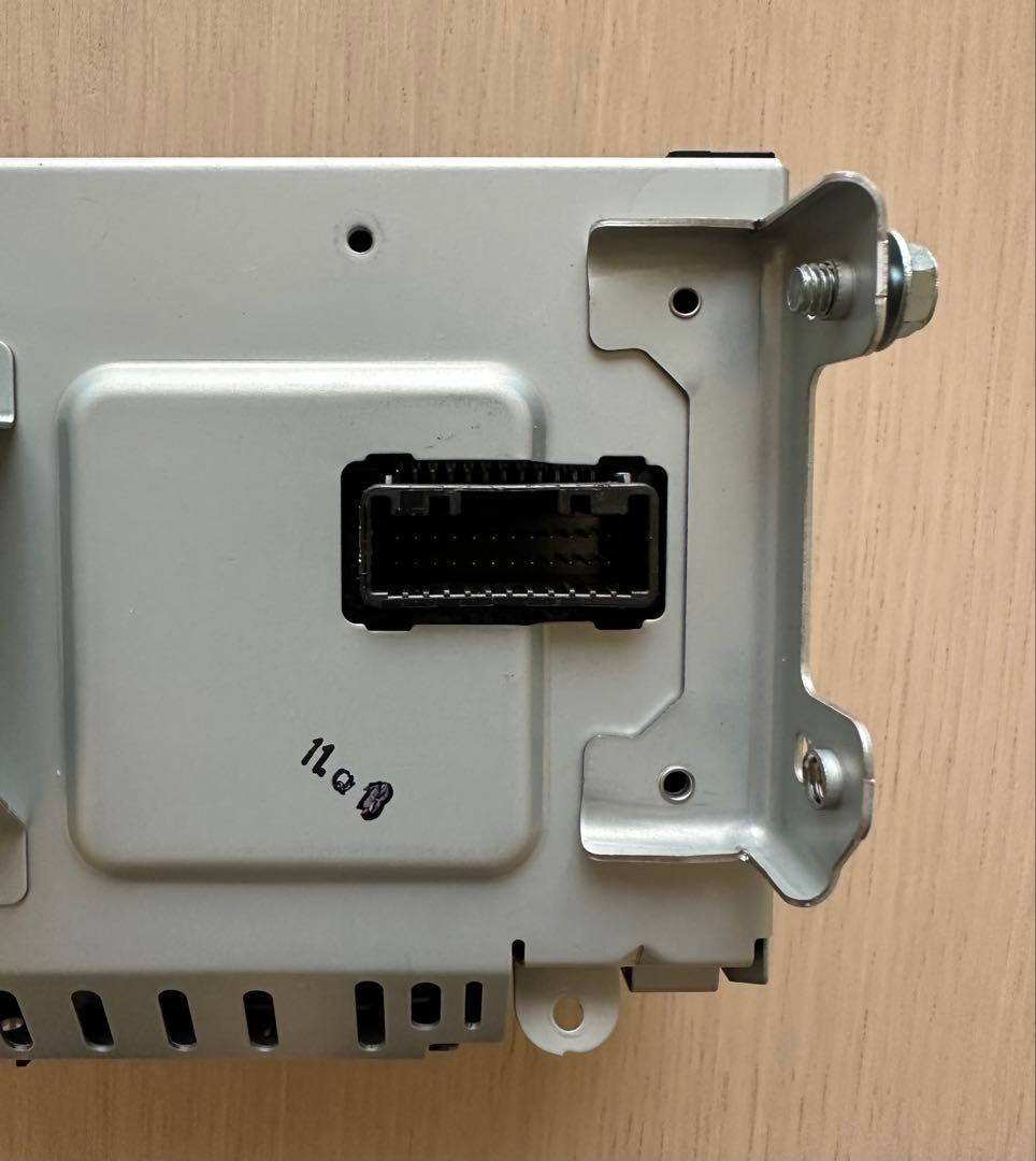 クラウン AWS210 エアコンスイッチパネル 86110-30362-C0