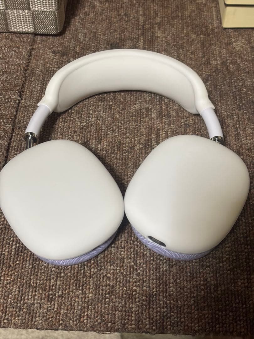 AirPods本体 シルバー オーバーイヤータイプ