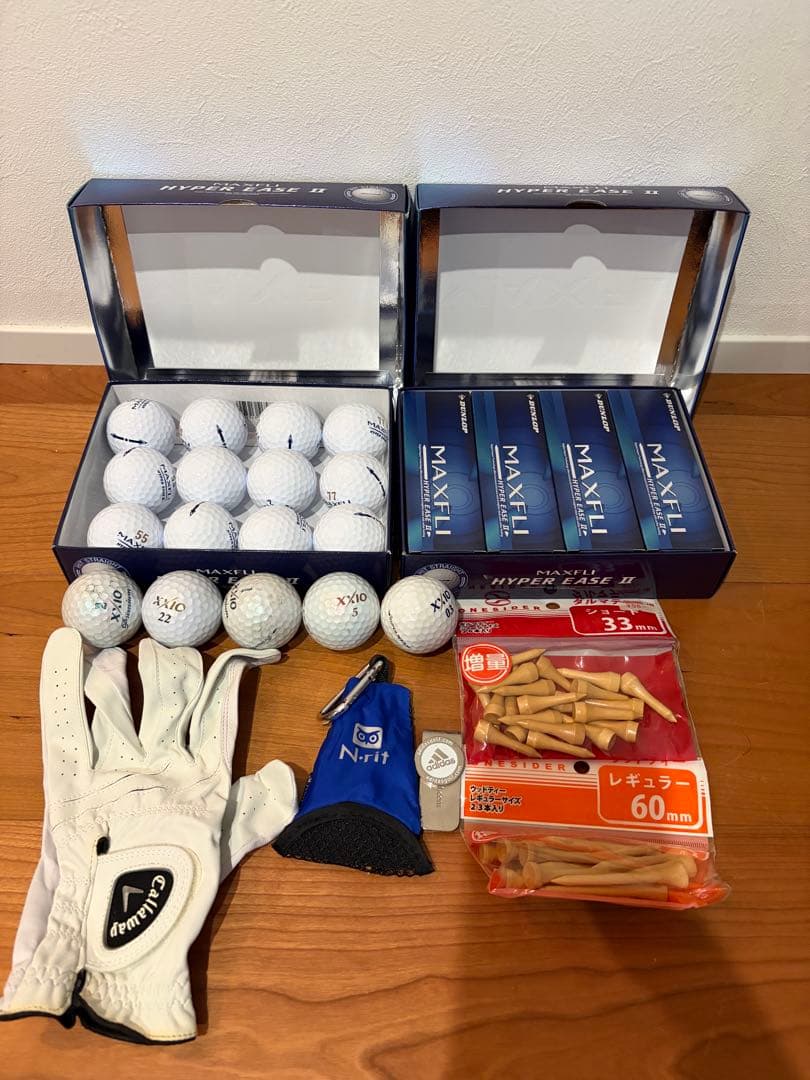 ゼクシオ（XXIO） 他 キャディバッグ・ゴルフクラブ10本・ボール等のセット