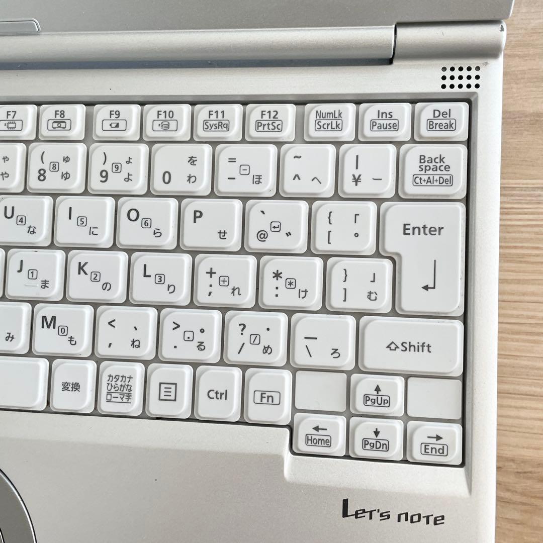 【バッテリー超優良！】レッツノート SV9 第10世代 16GB SSD256