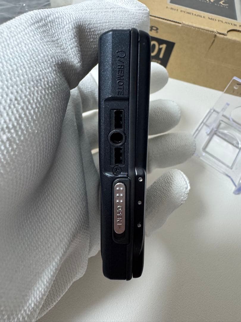 極美品　SHARP MD-DK301-B