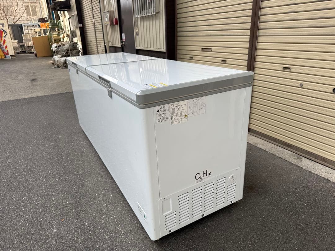美品　ジェーシーエム　冷凍ストッカー　冷凍庫　２０２４年製　キャスター付き