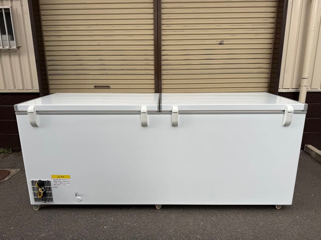 美品　ジェーシーエム　冷凍ストッカー　冷凍庫　２０２４年製　キャスター付き