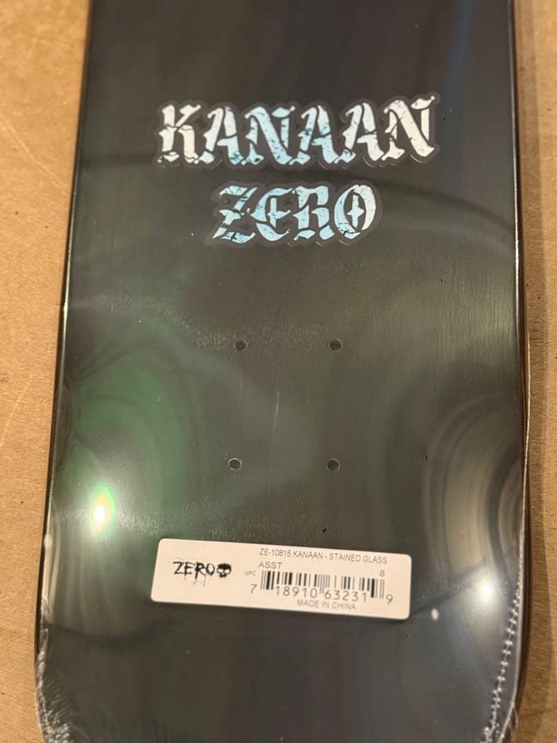 スケボー ZERO KANAAN 8.0 ステンドグラス風 サービス付き