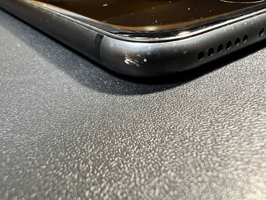 Apple iPhone 8 ブラック 動作確認済み