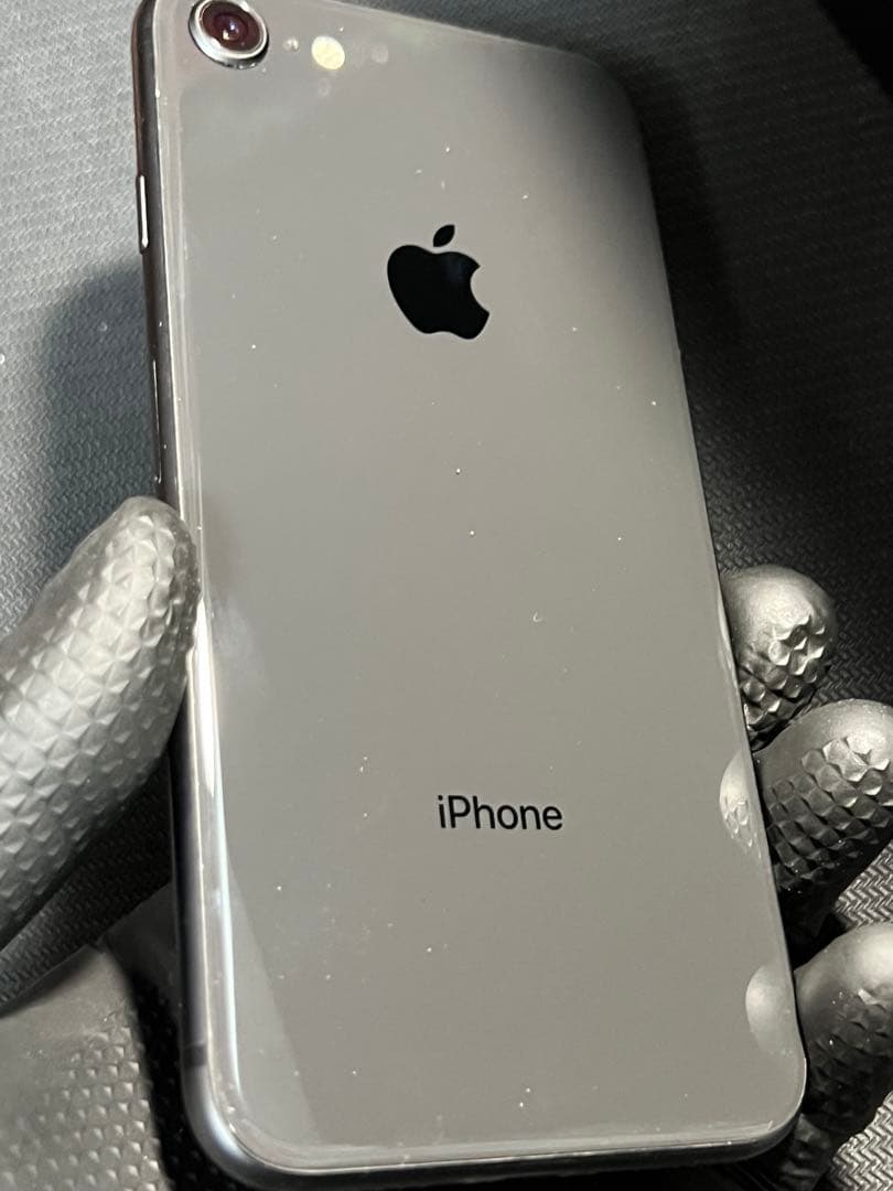 Apple iPhone 8 ブラック 動作確認済み