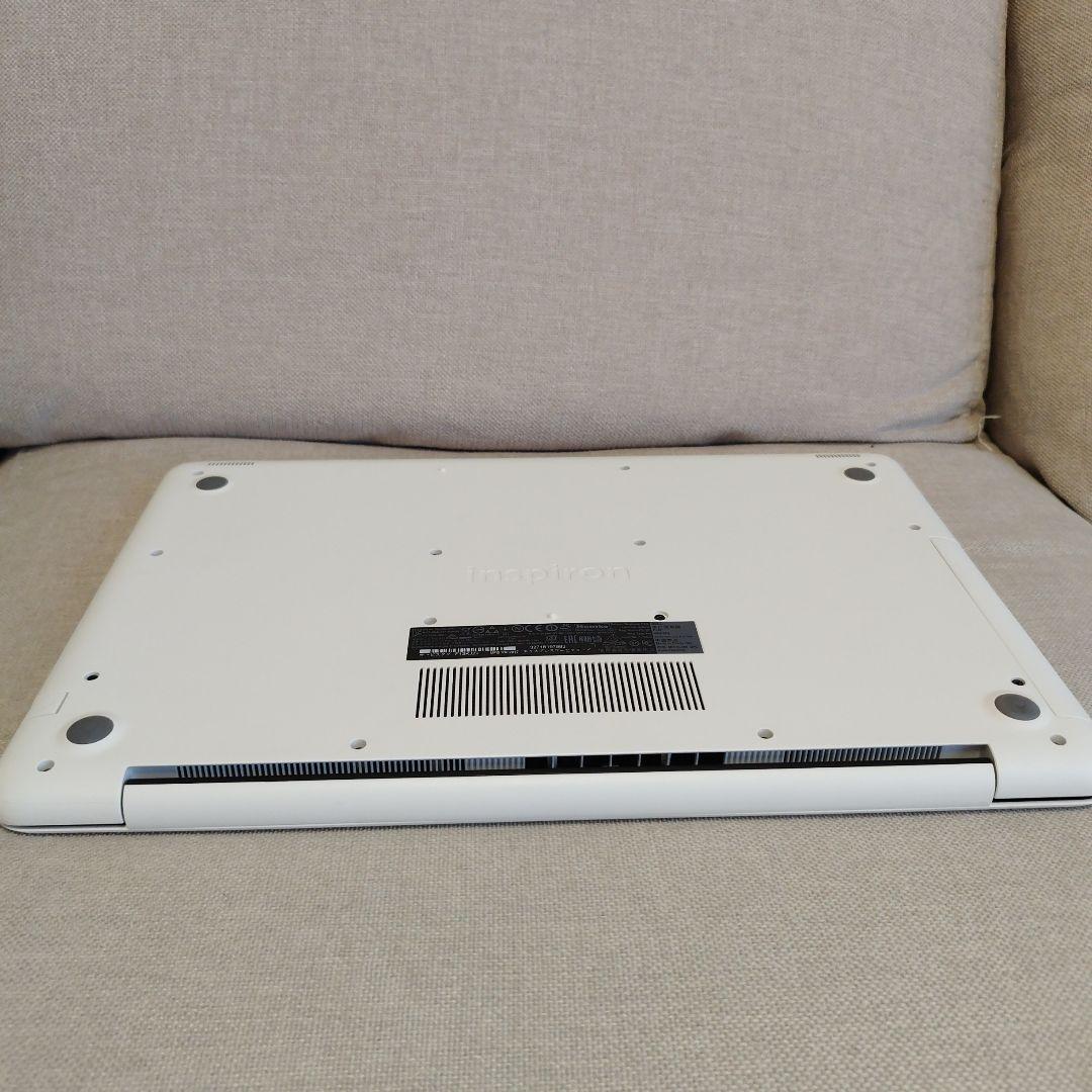 【美品】DELL Inspiron 15 5000シリーズ 5567
