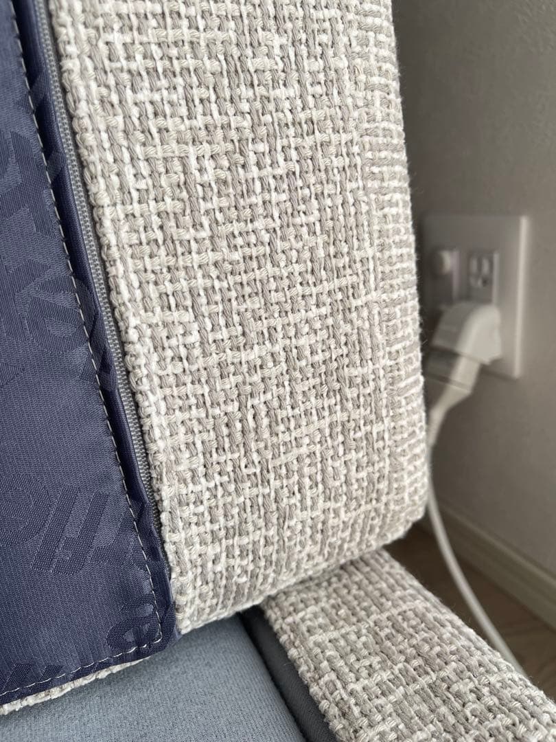 アルフレックスA•SOFA es 100 アームレスソファ(2台ある内の1台目)