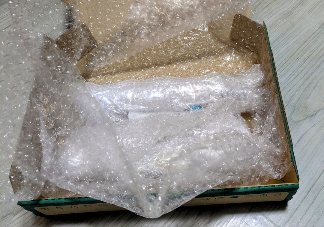 美品!　ブラウン　電動歯ブラシ　オーラルB　 io 8　Type3758　動作品