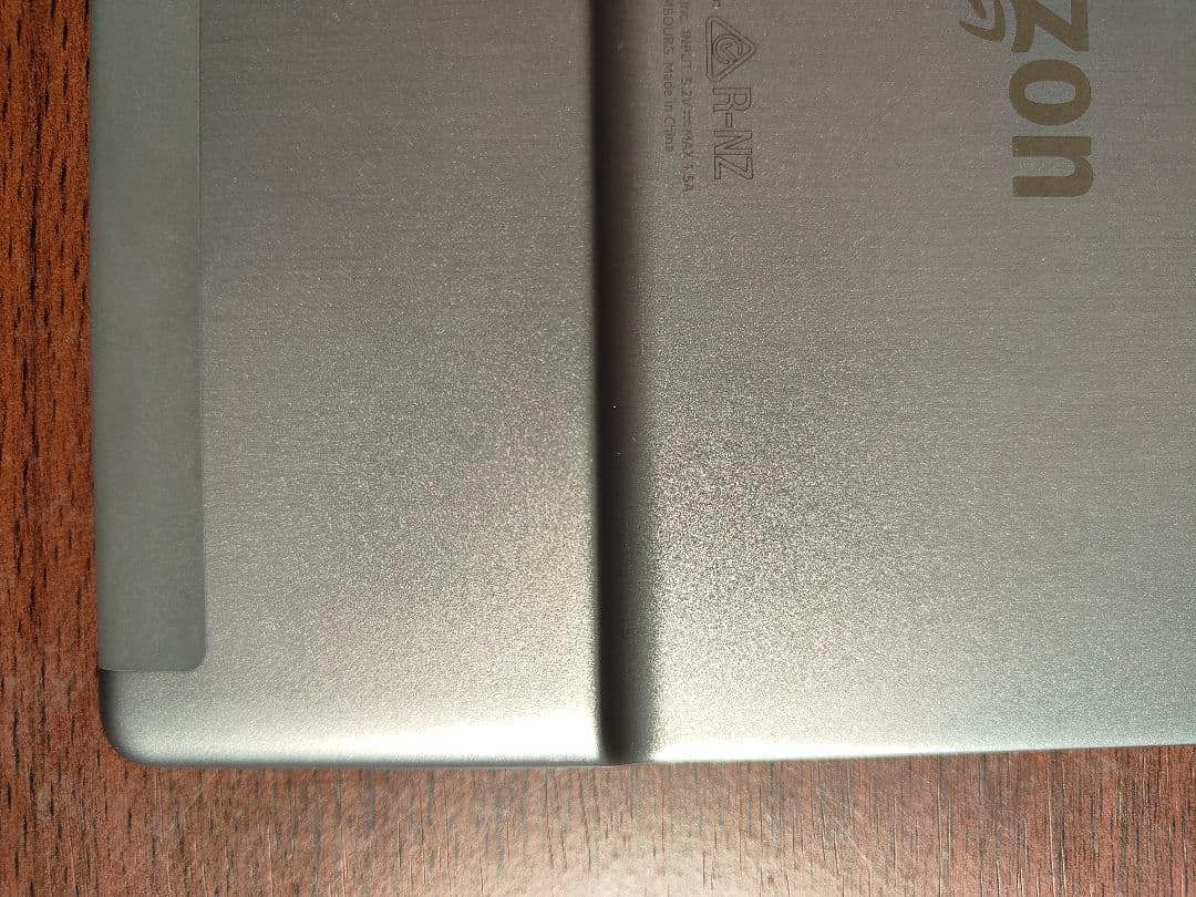 Kindle Oasis 第10世代 wifi+4G 32GB 広告なしモデル