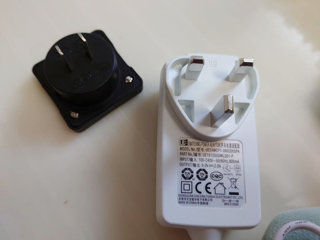 NEWA 美顔器 本体 付属品あり