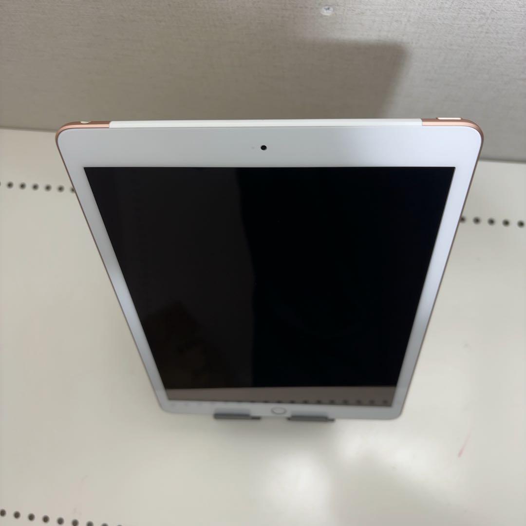早い者勝ち　バッテリー良好　iPad 第8世代　Cellular 32GB