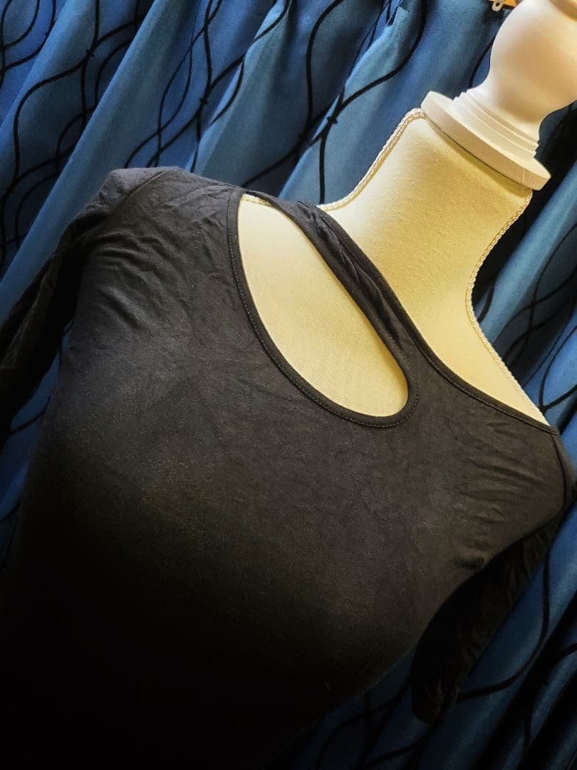 ベリーダンス衣装　黒ロング新品