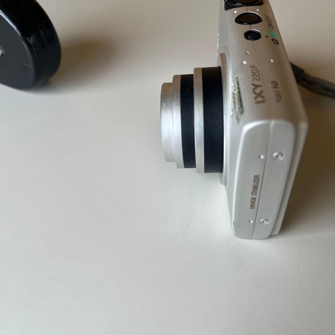 奥田 真紀 CANON 220F PC1733 画面割れジャンク扱い