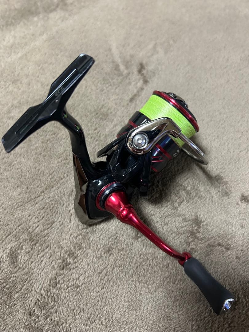 ダイワ 18月下美人 MX LT 2000S スピニングリール