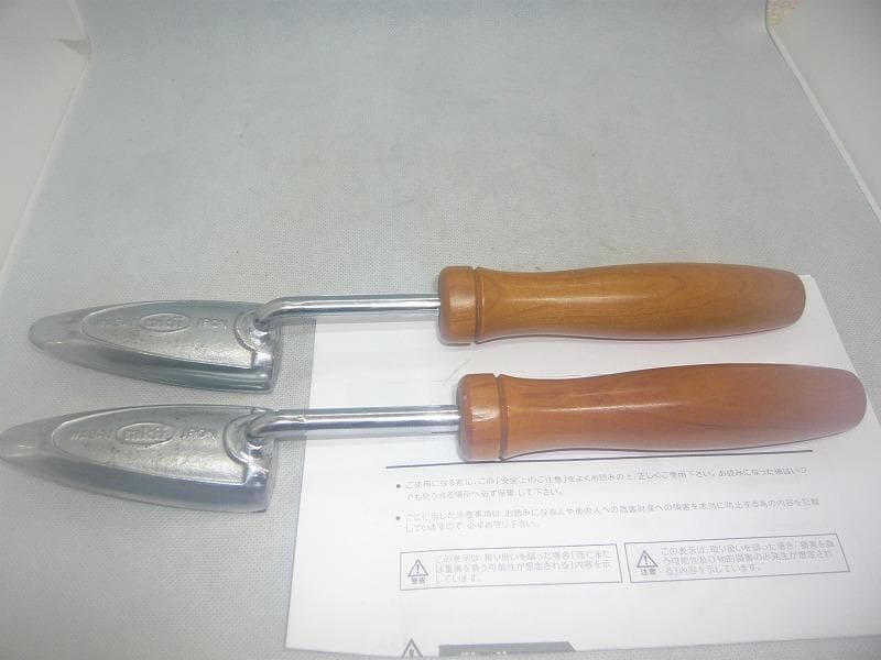 美品　タキイ　和裁電化鏝　和裁こて　和裁コテ　タキイ製鏝２本セット