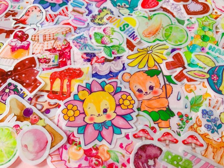 チェリー❤️フレークシール( ⸝⸝•ᴗ•⸝⸝ )カラフルなレトロアニマル♡♡