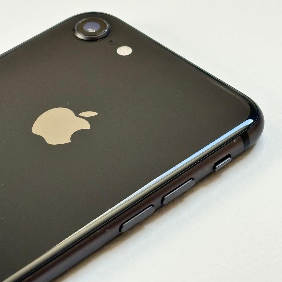 iPhone8 本体　スペースグレー　64GB SIMロック解除済み