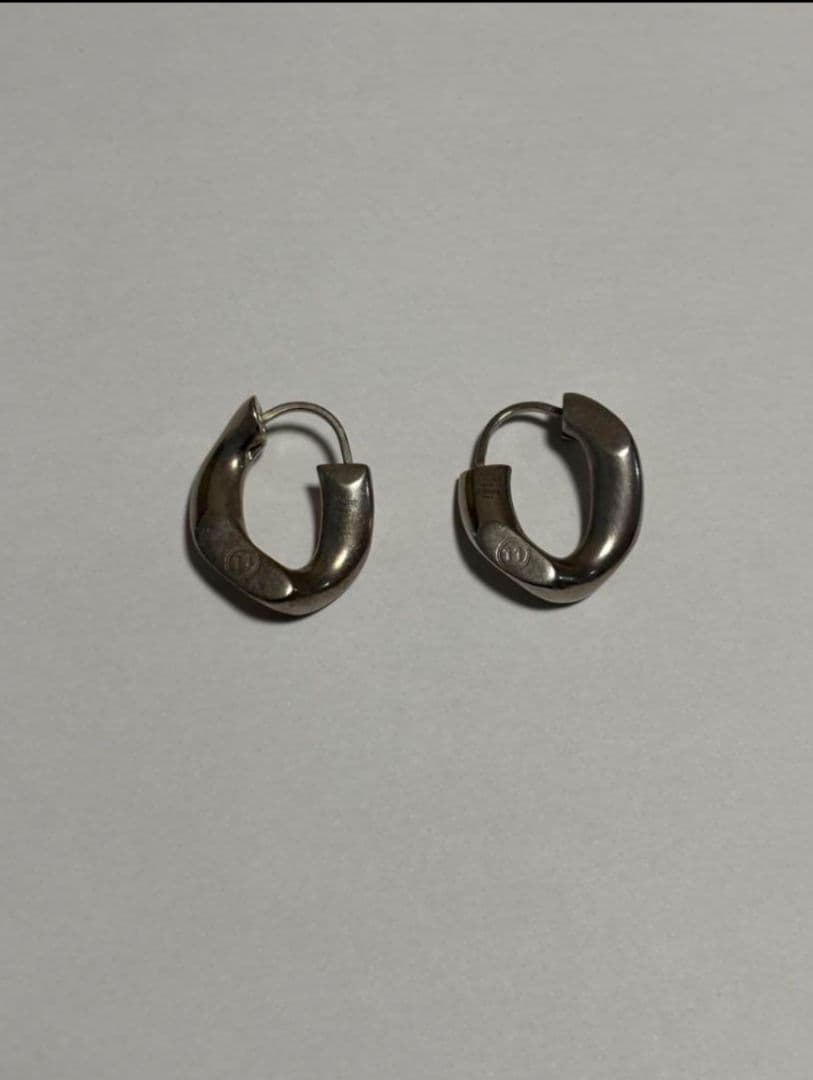 マルジェラ フープピアス シルバー