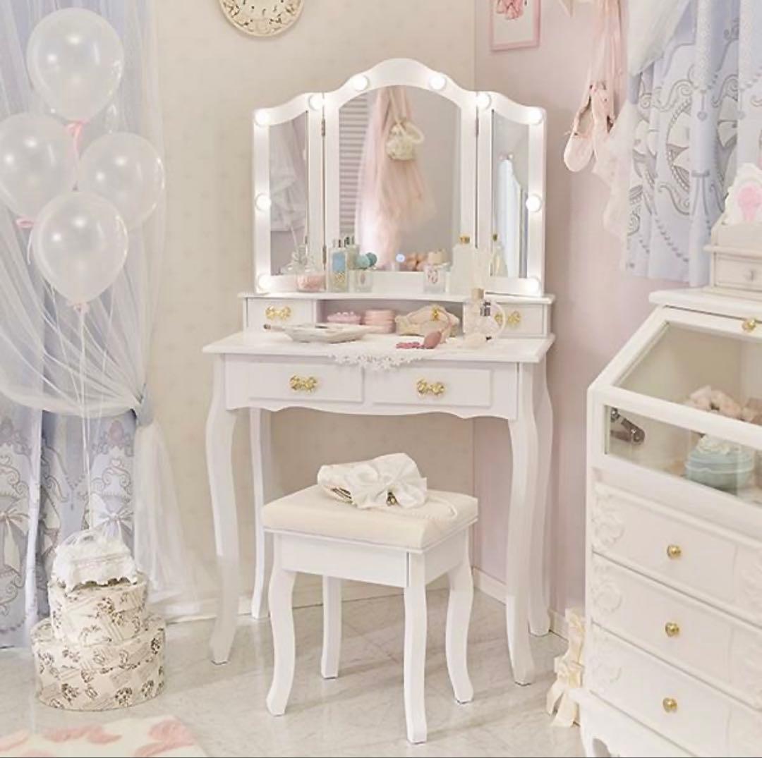 ロマンティックプリンセス リボン取っ手の三面鏡スリムドレッサー (ライト付き)