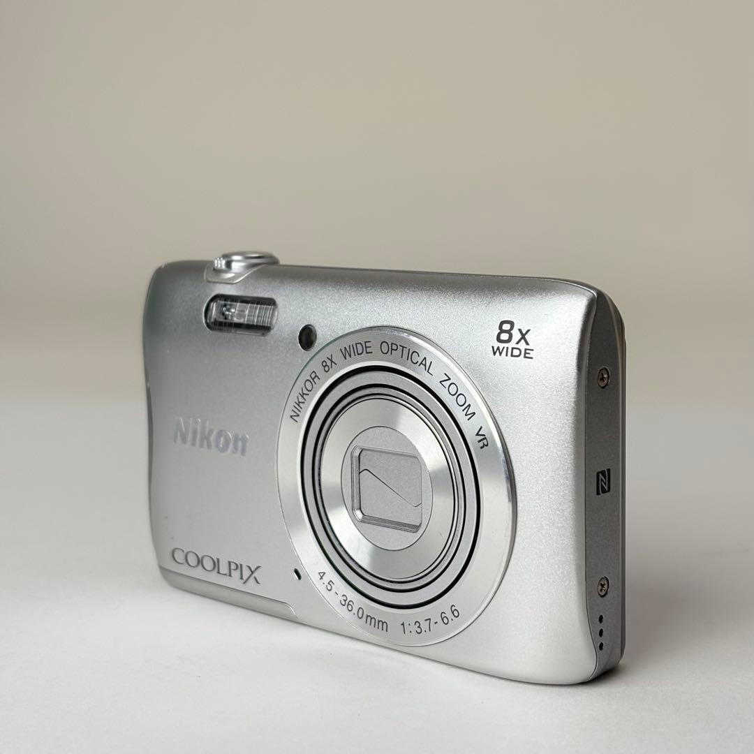 ニコン デジタルカメラ COOLPIX S3700 シルバー Wi-Fi対応