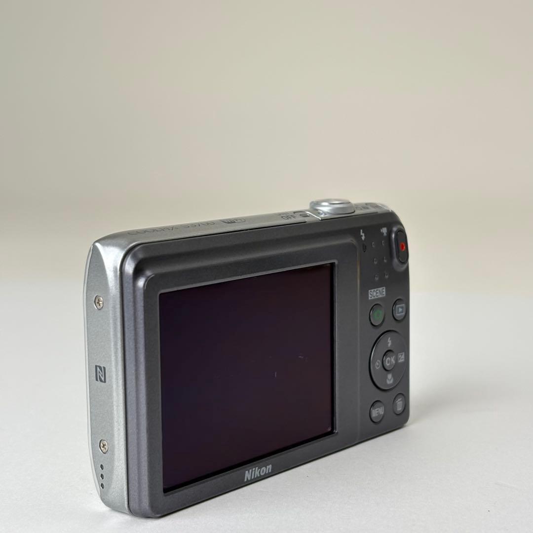ニコン デジタルカメラ COOLPIX S3700 シルバー Wi-Fi対応