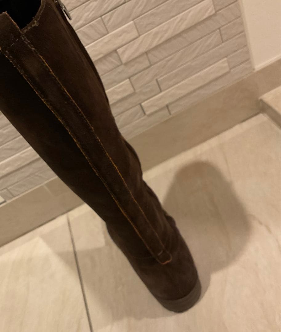 ロングブーツ　スエード　茶色ブーツ　スエードブーツ　ジョッキブーツ