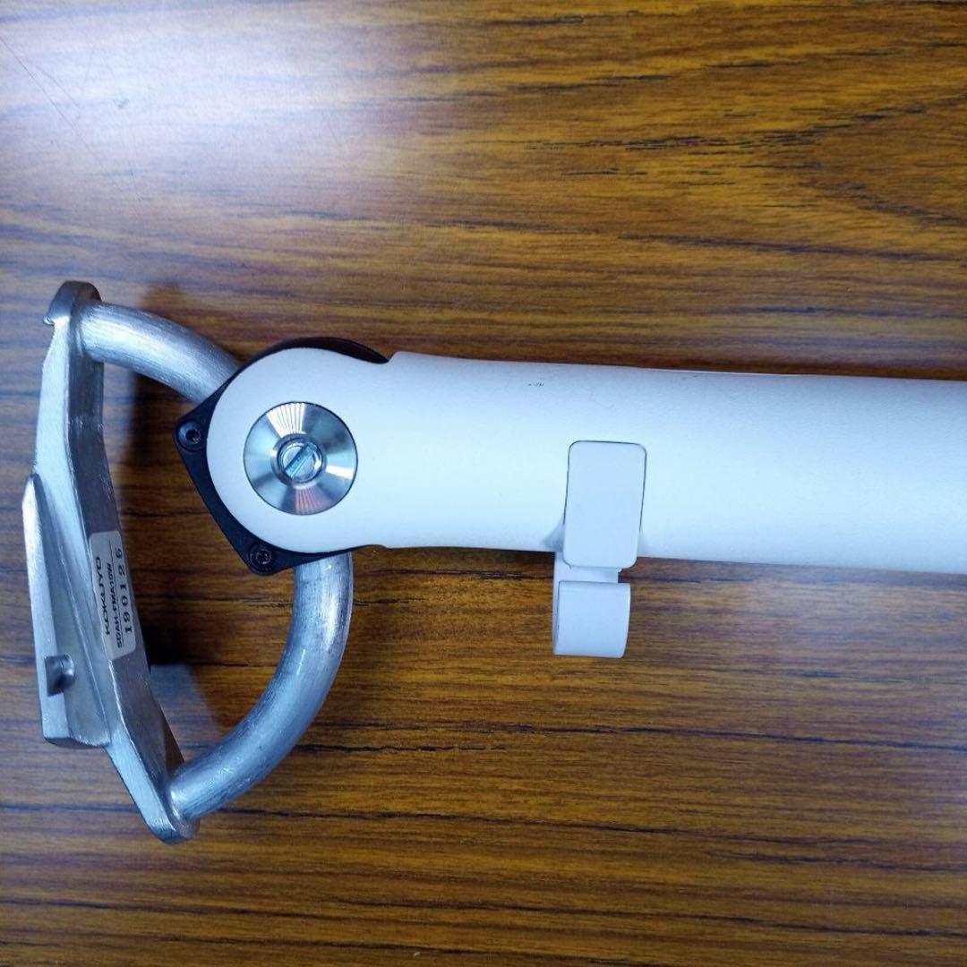 CBS Flo モニターアーム