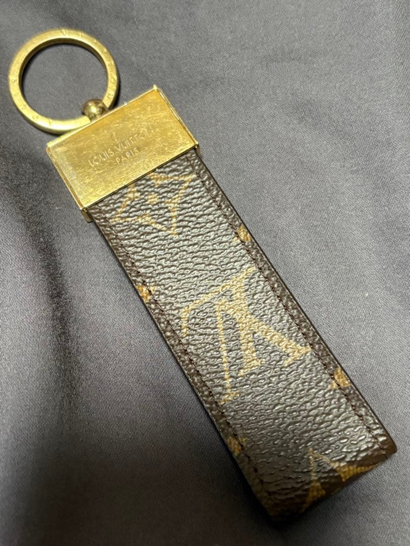 最終値下げルイヴィトン ポルトクレ・ドラゴンヌ ドフィーヌ キーホルダー