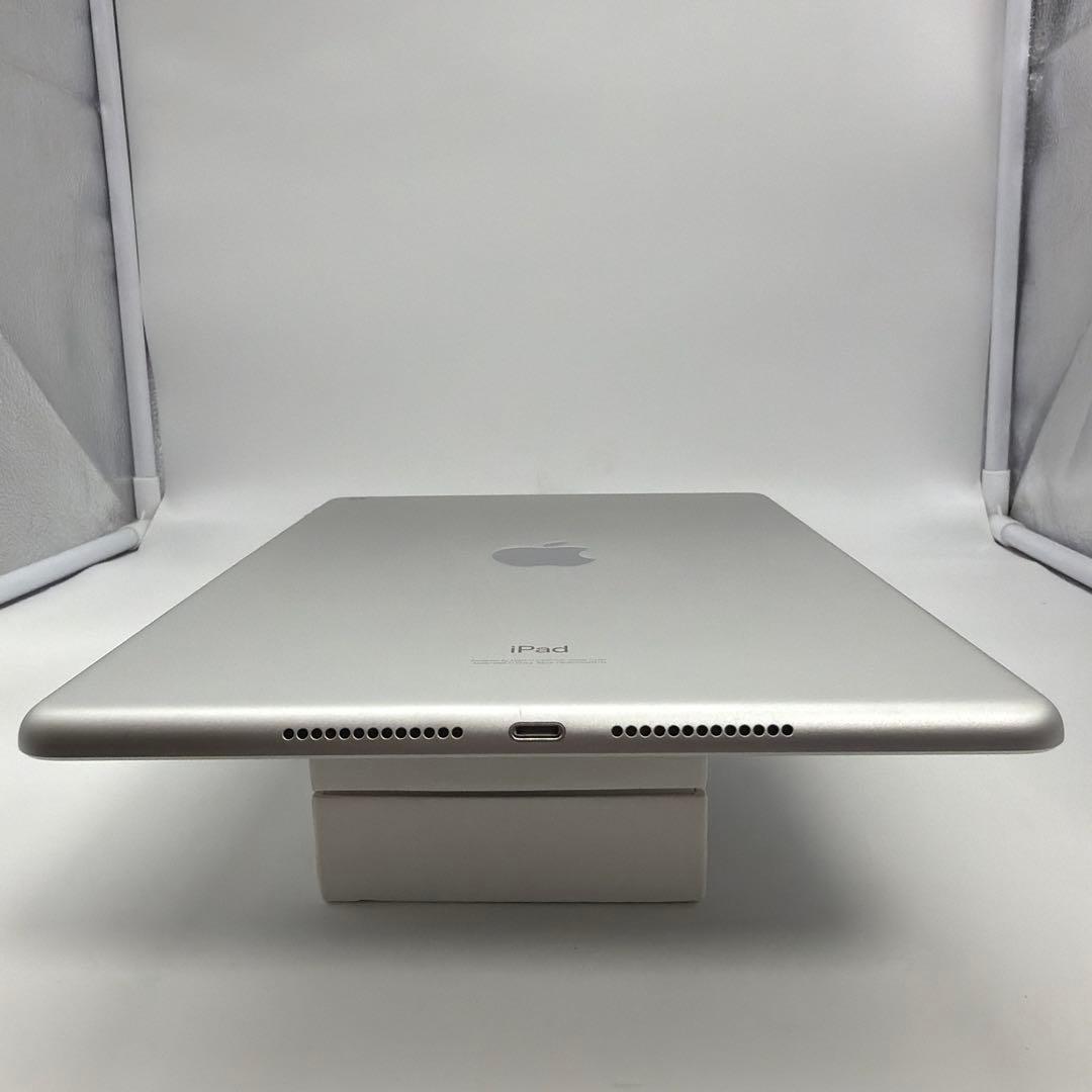 iPad 第7世代 32GB Wi-Fi バッテリー92%