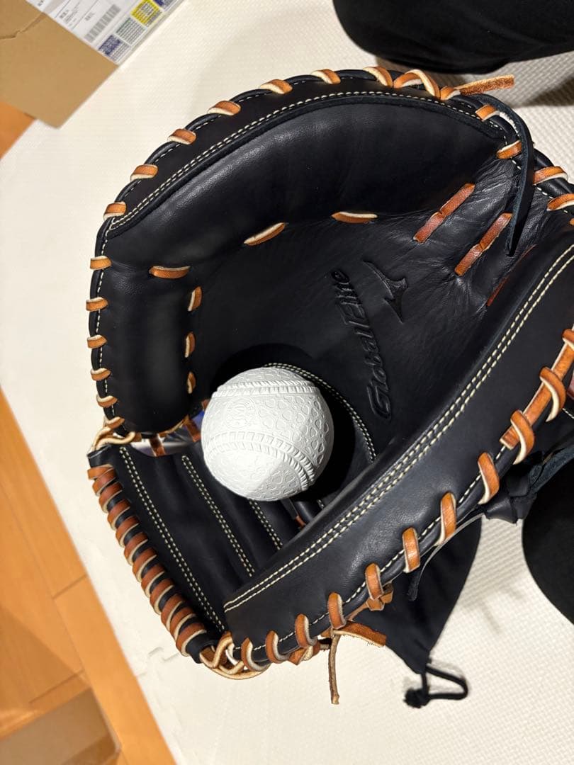 ミズノ　グローバルエリート　サケビ