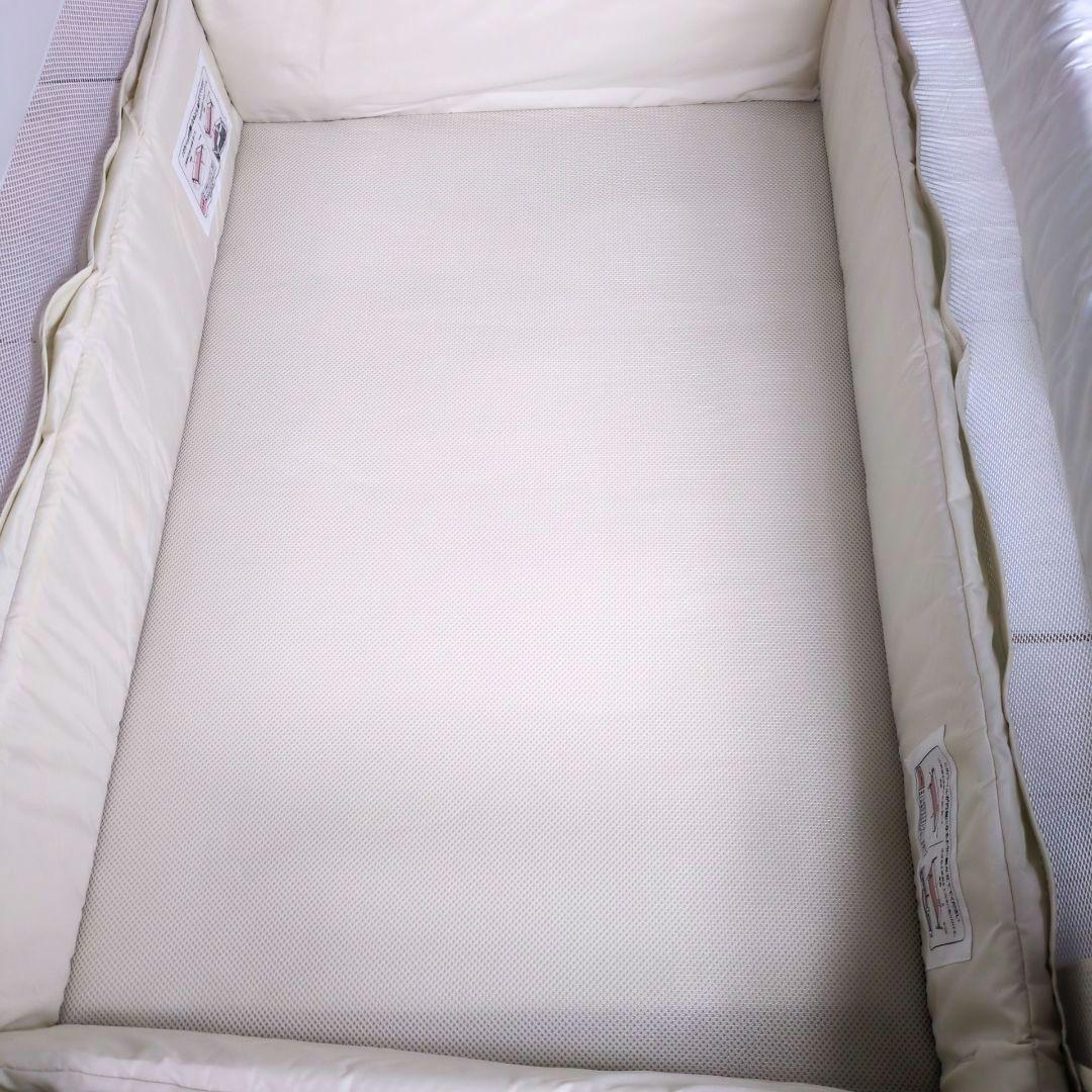 アップリカ ココネルエアー AB ベビーベッド　COCONEL AIR