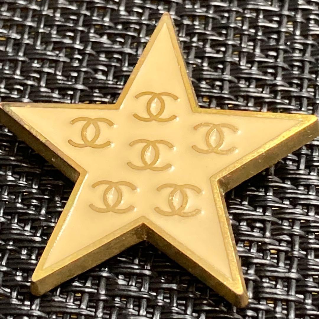 CHANEL　スター ブローチ　ココマーク刻印有り　星形 ヴィンテージ　レア