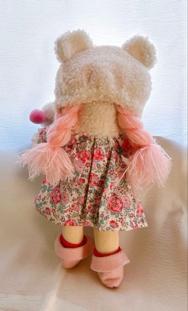 ウォルドルフ人形　桃色の女の子